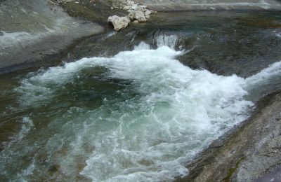 川と滝の背景用素材13